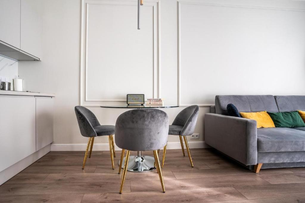 Mennica Residence Apartments Варшава Екстериор снимка