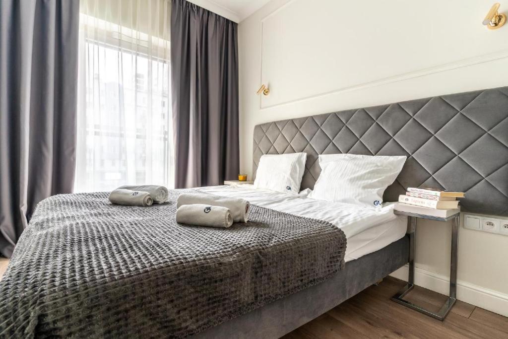 Mennica Residence Apartments Варшава Екстериор снимка